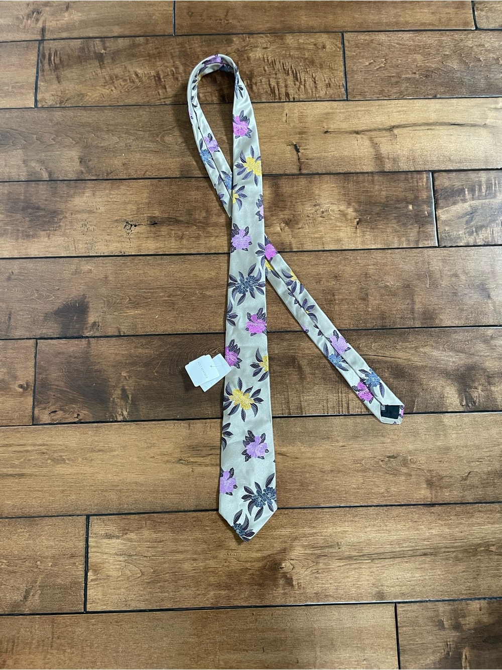 NWT Duchamp Tie